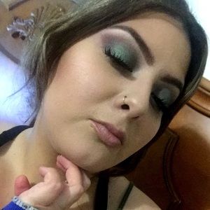 Meet your Posher, Marisol